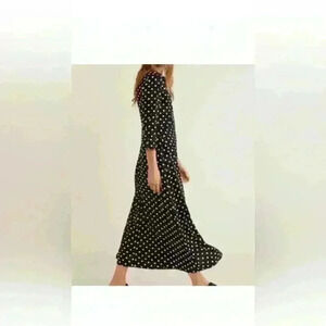Mango MNG long sleeve midi dress black with cream dots pattern size 2 collar